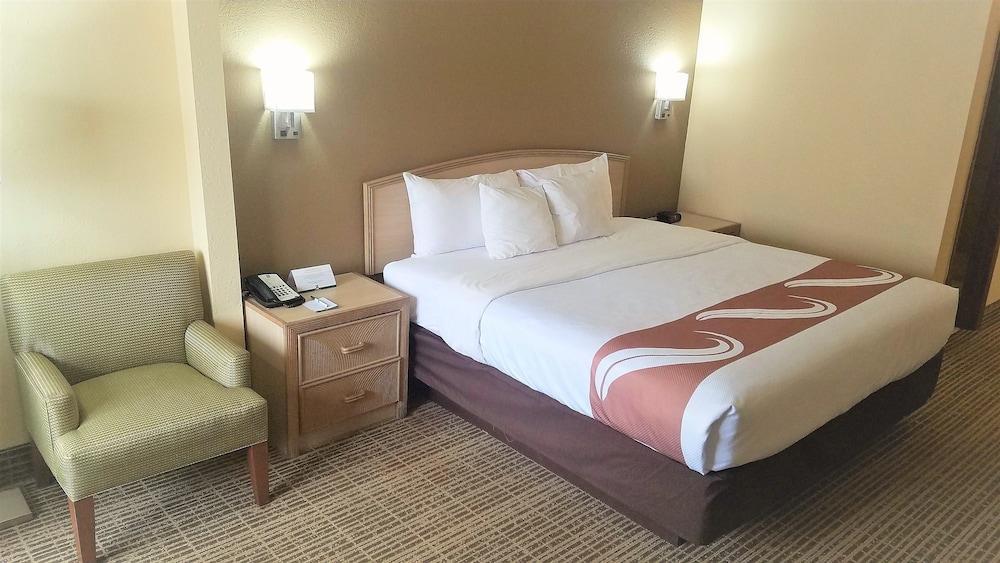 Clarion Pointe Louisville East Bagian luar foto