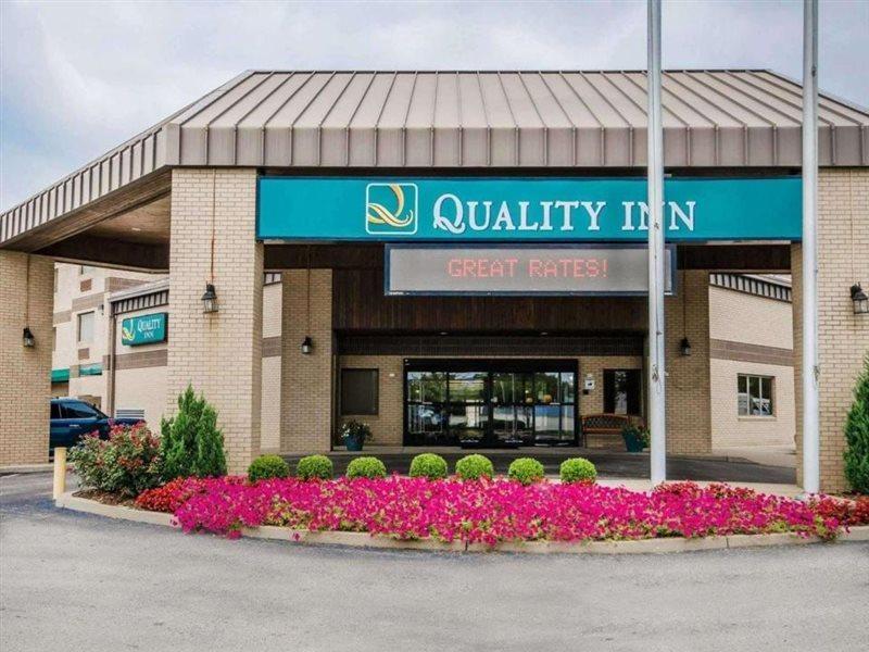 Clarion Pointe Louisville East Bagian luar foto