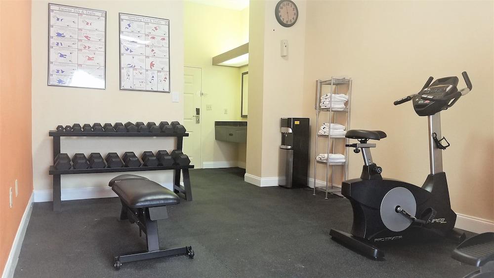 Clarion Pointe Louisville East Bagian luar foto
