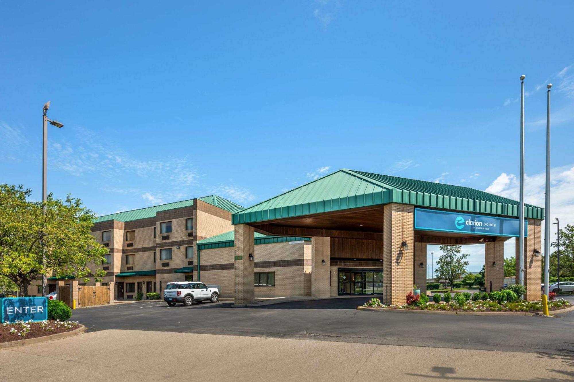 Clarion Pointe Louisville East Bagian luar foto