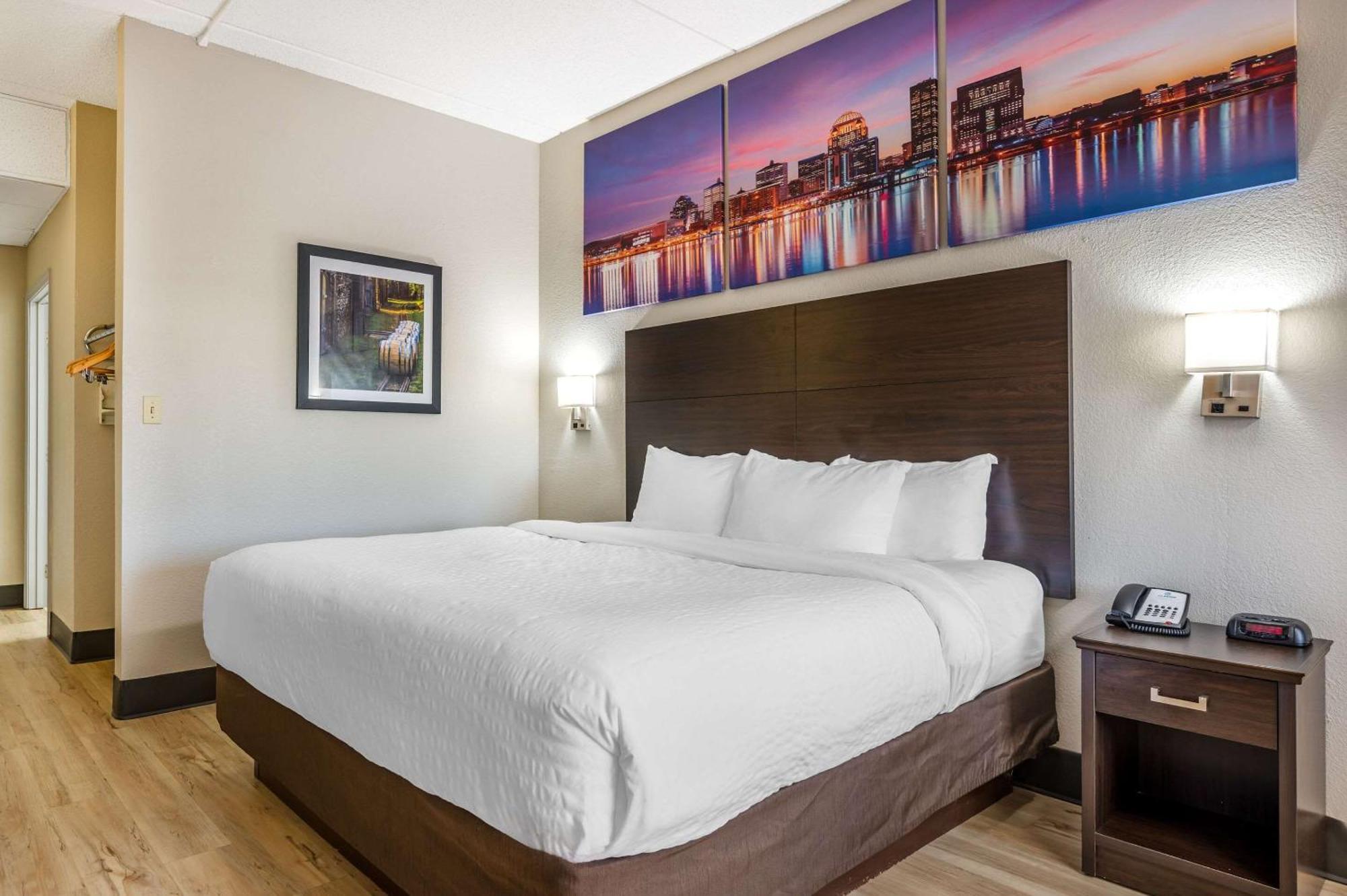 Clarion Pointe Louisville East Bagian luar foto